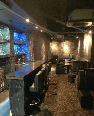 赤坂駅徒歩2分　みすじ通り沿いにある内装美麗なクラブ居抜き物件！